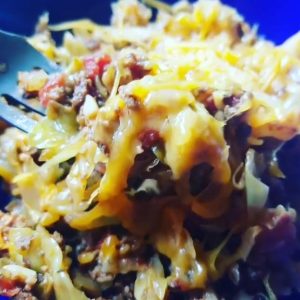 keto cabbage skillet with ground beef and tomatoes