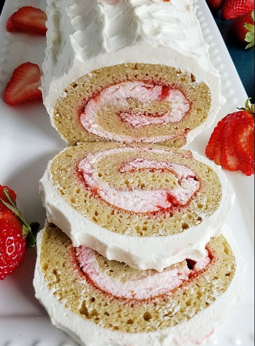 Keto Strawberry Shortcake Roll.