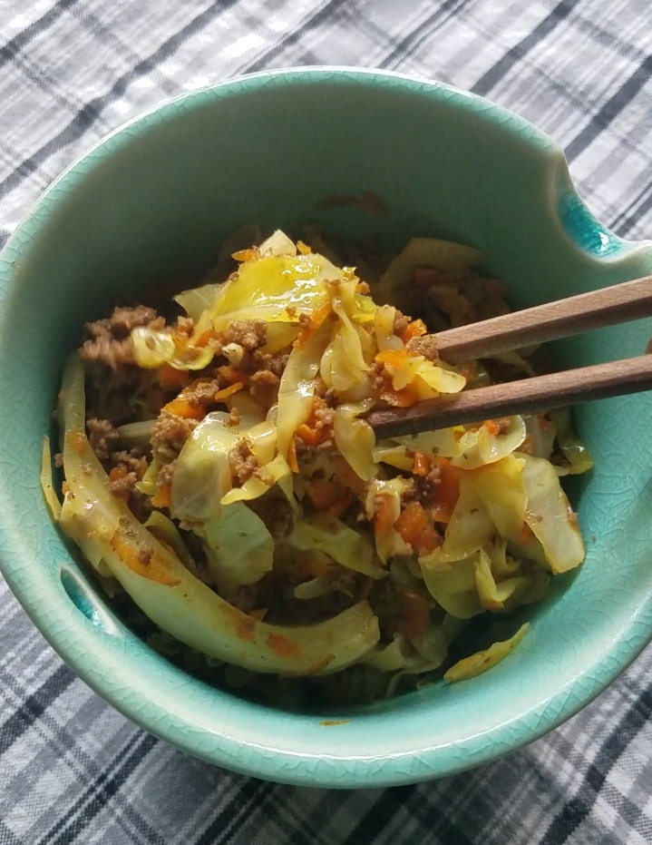Instant pot Eggroll in a bowl