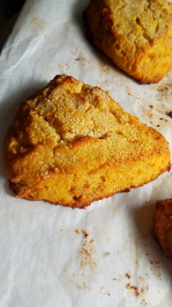 keto maple caramel scone close up