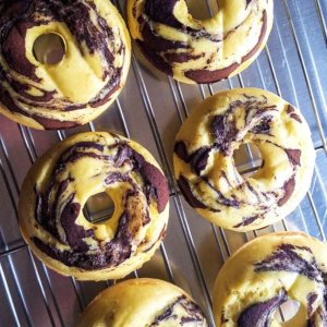 keto cinnamon swirl bagels on a cooling rack