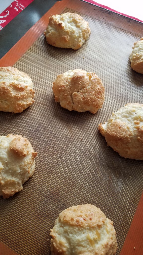 keto 5 ingredient biscuits