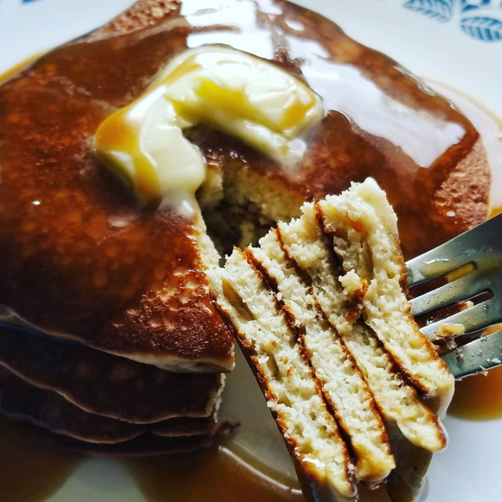 keto coconut flour pancakes