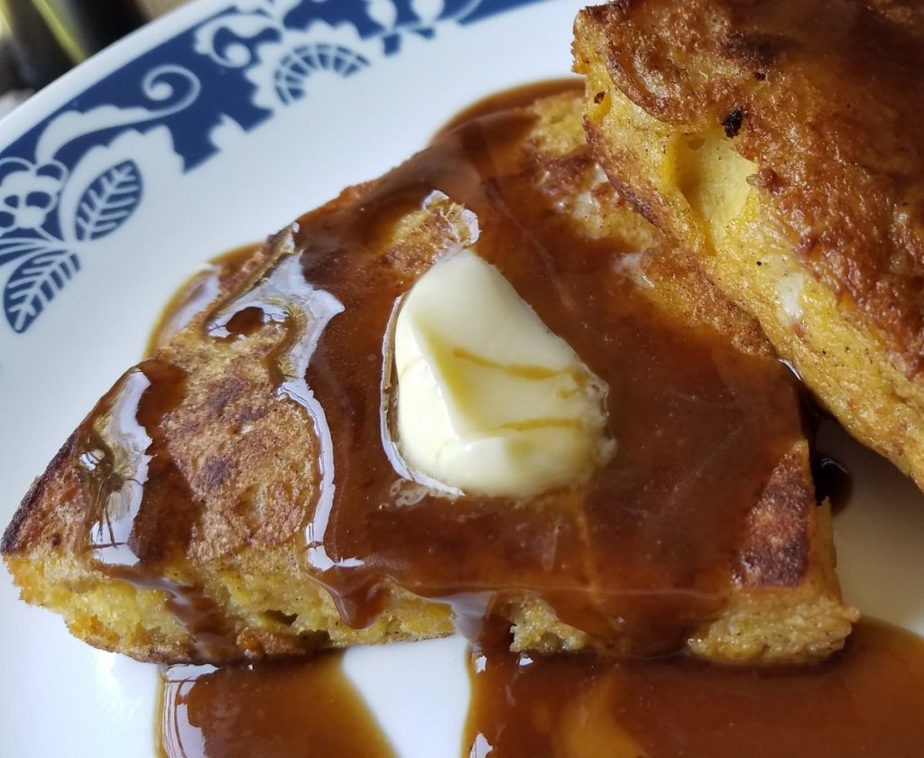 keto baked french toast made with coconut flour