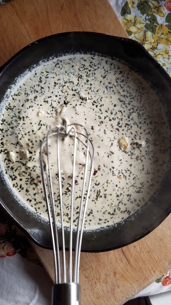 skillet cream sauce from Keto Baked Italian Chicken Thighs