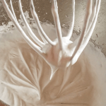 easy keto dairy-free whipped cream
