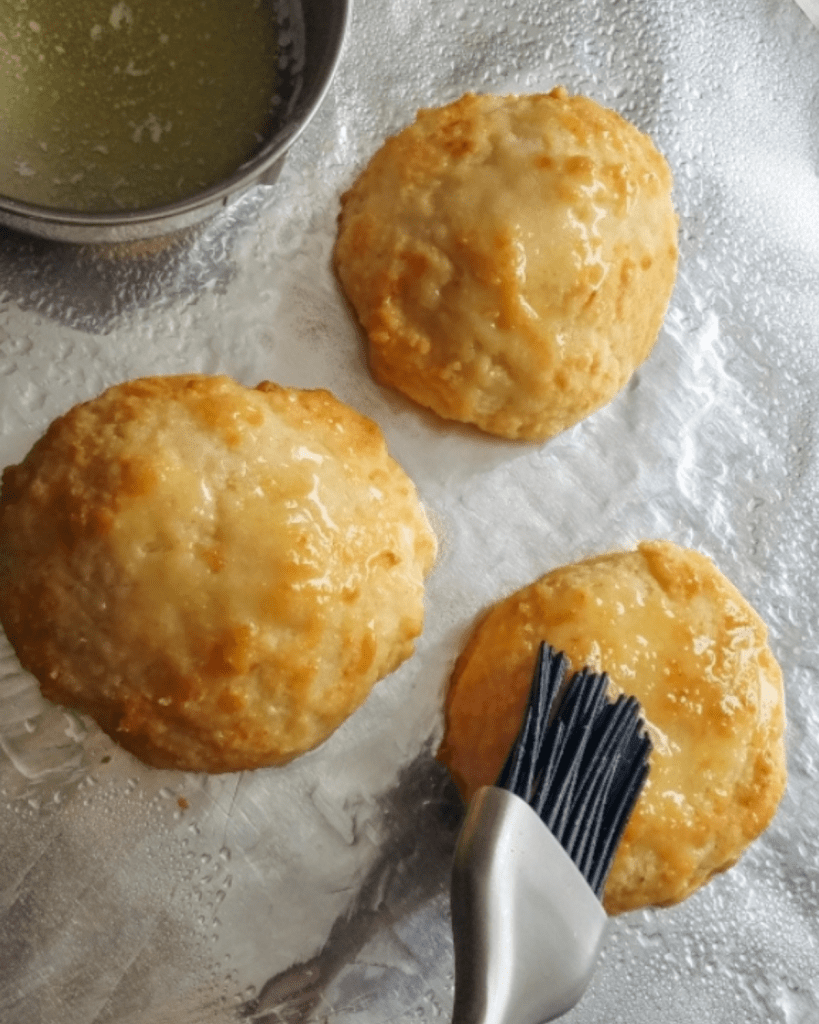 how to reheat biscuits in the airfryer