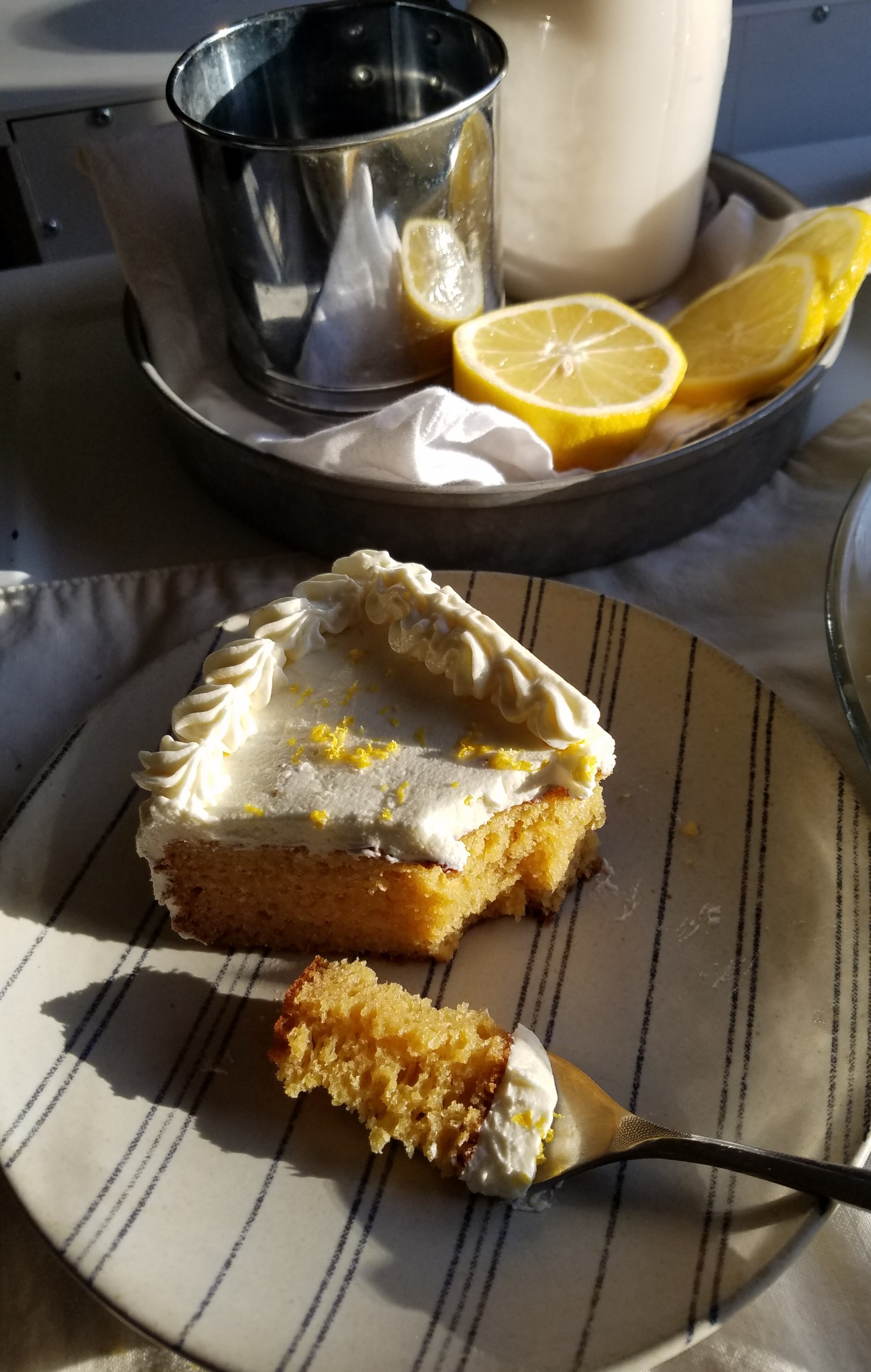The Best Sugar Free Lemon Cake Recipe (gluten free)
