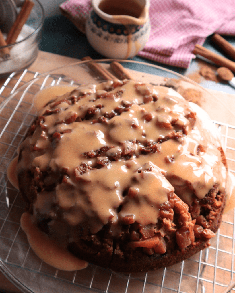 Keto skillet caramel apple cake with caramel drizzle.