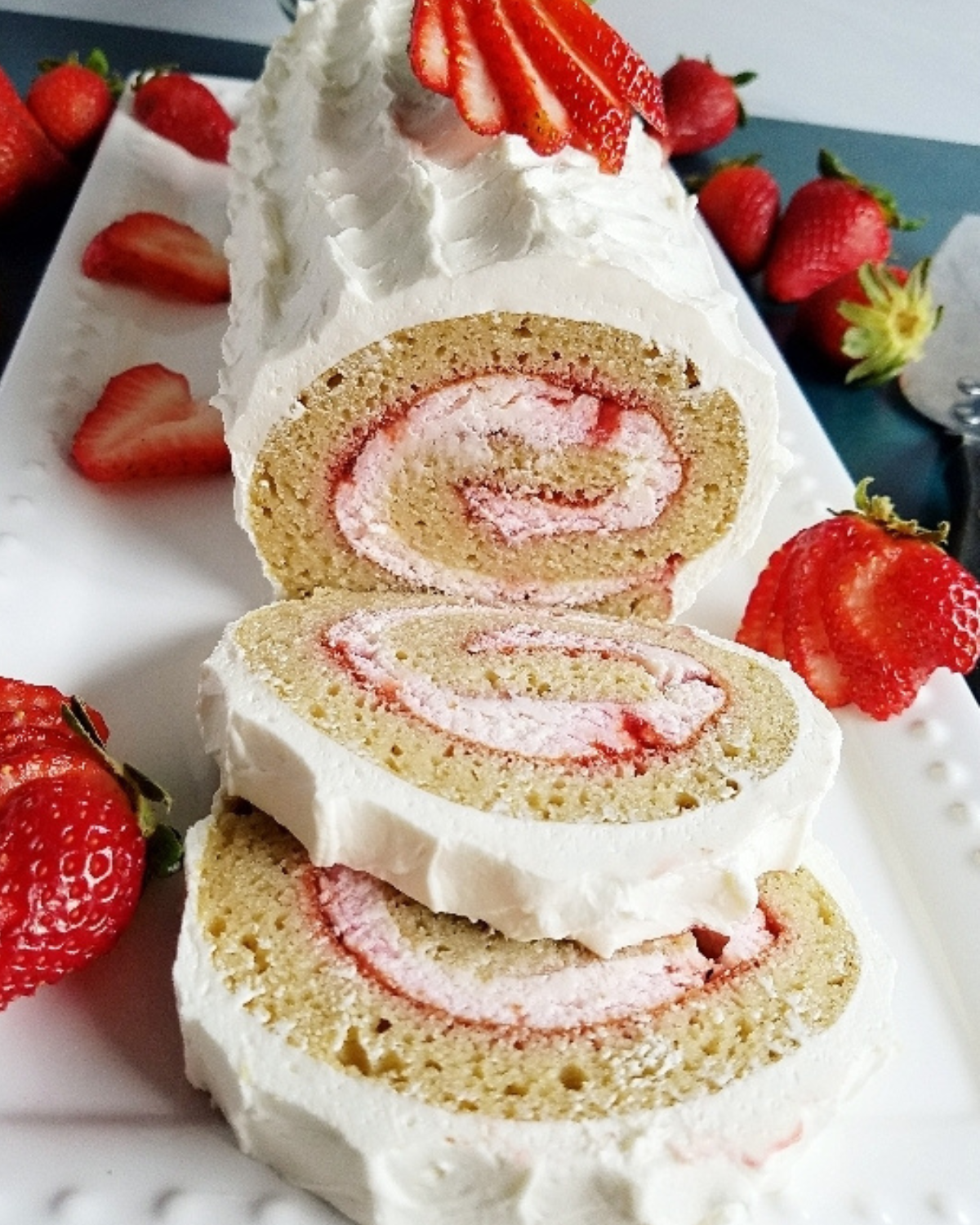 Keto Strawberry Shortcake Roll