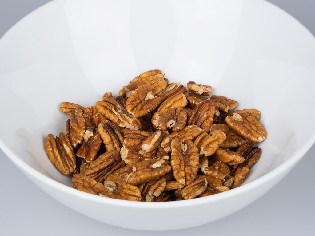 Pecans in a white bowl