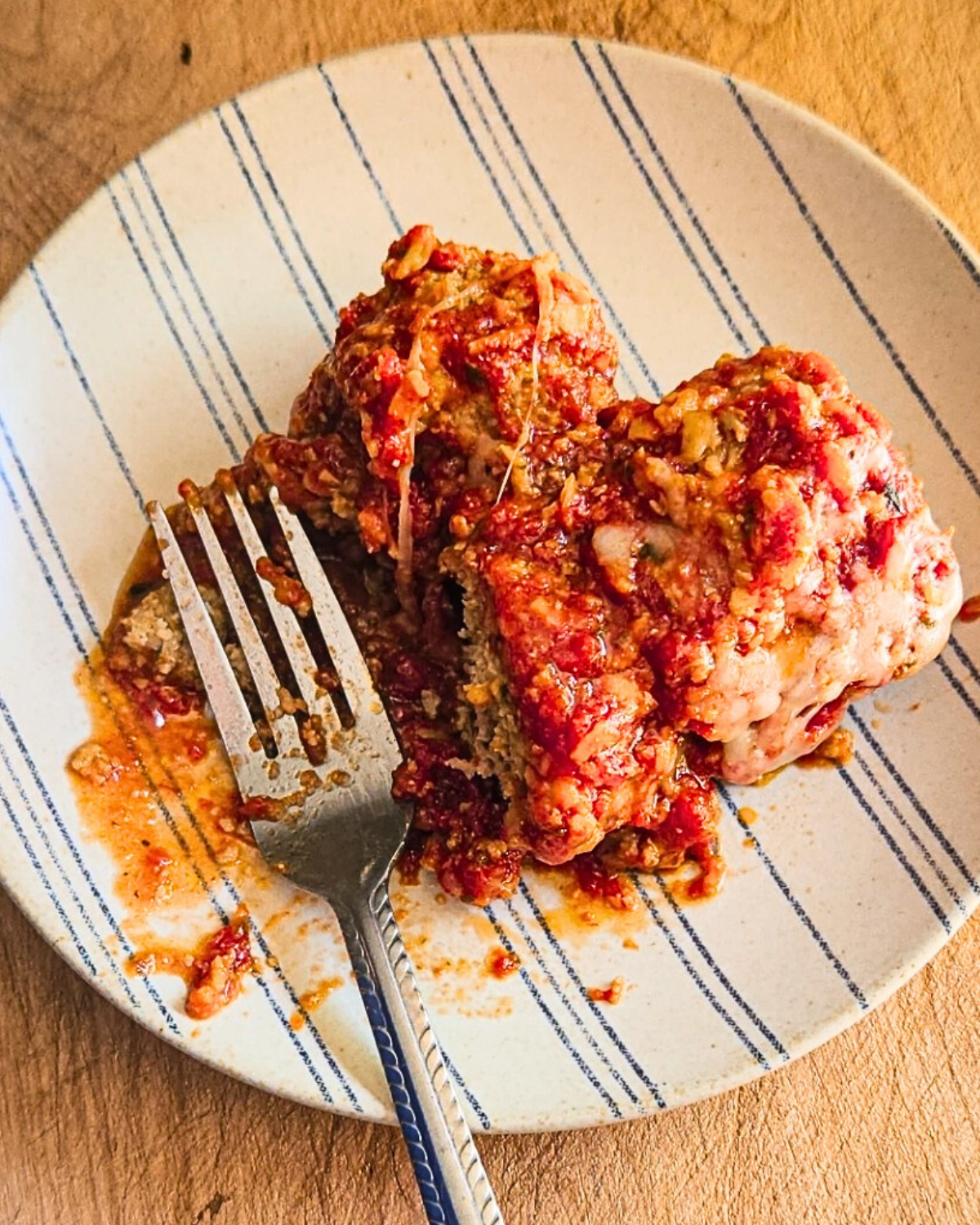 How to Reheat Meatballs with Sauce in an Air Fryer