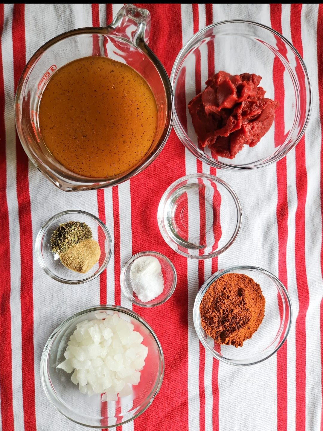 Making easy low carb gluten-free enchilada sauce