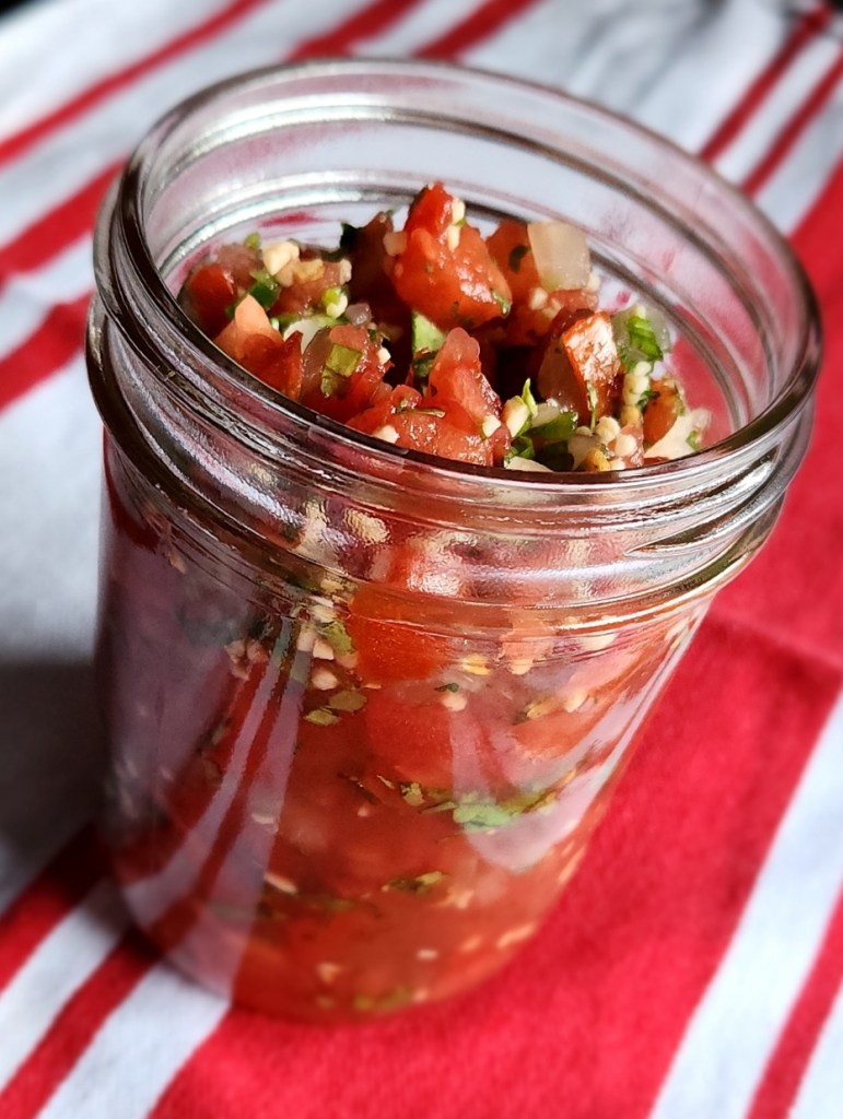 how long does pico de gallo last + easy fresh recipe in a jar.