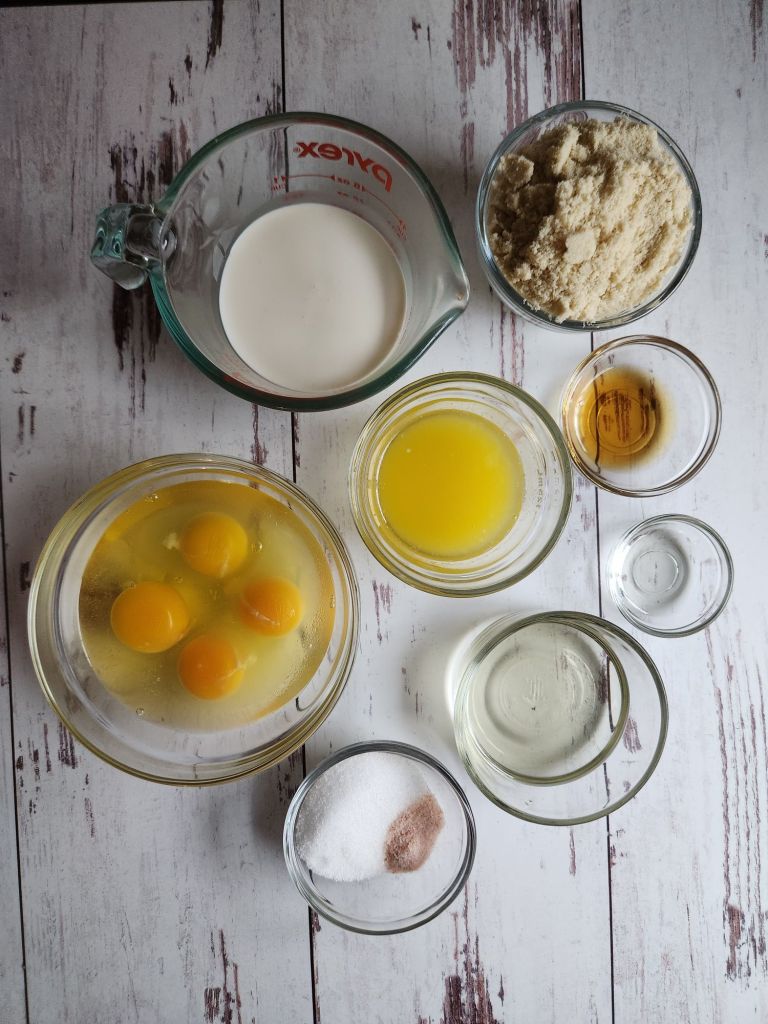 Ingredients needed to make the best gluten-free keto Dutch baby pancake recipe.