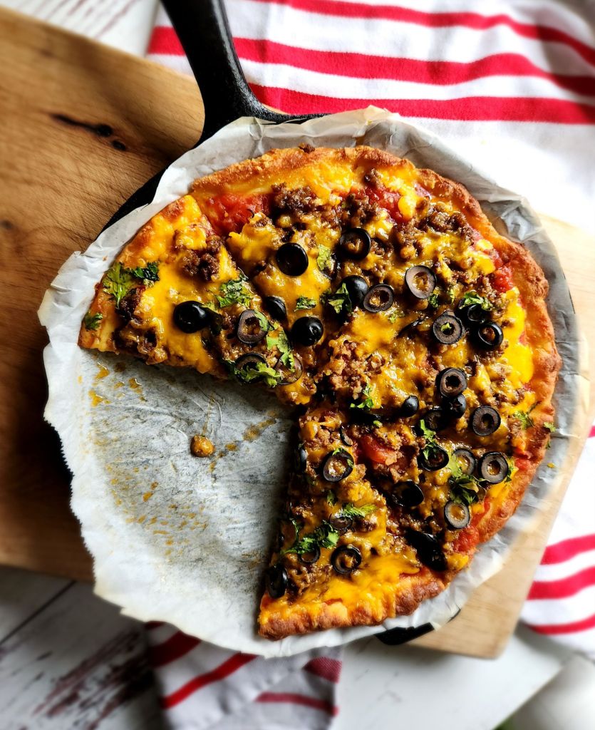 Gluten free keto copycat godfathers taco pizza baked.