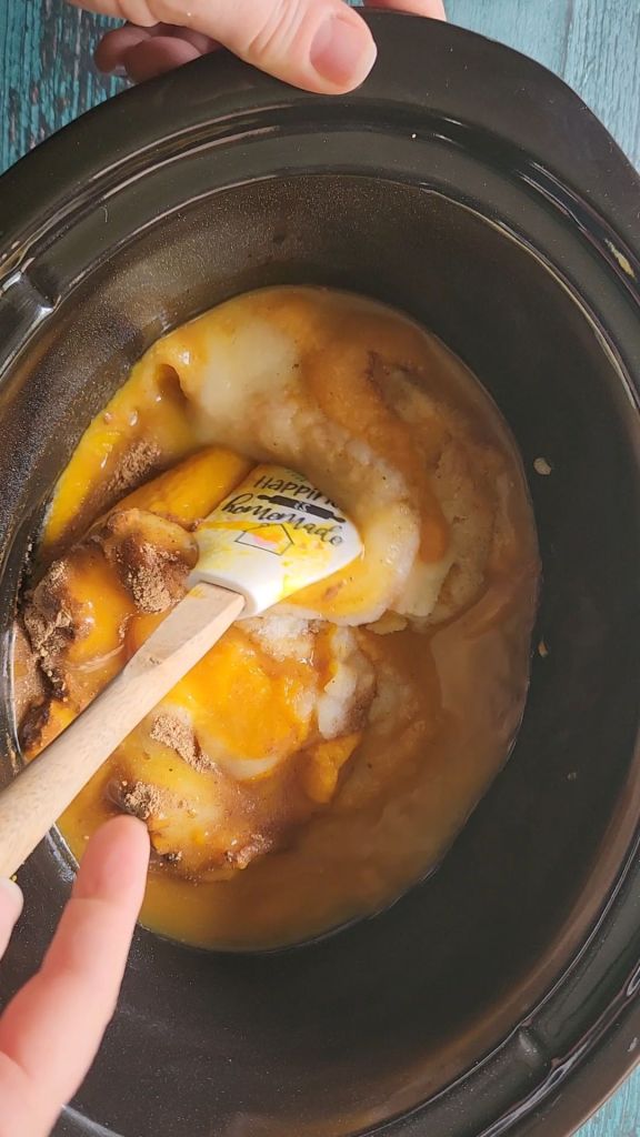 Stirring up Easy crock pot sugar free pumpkin butter recipe keto.