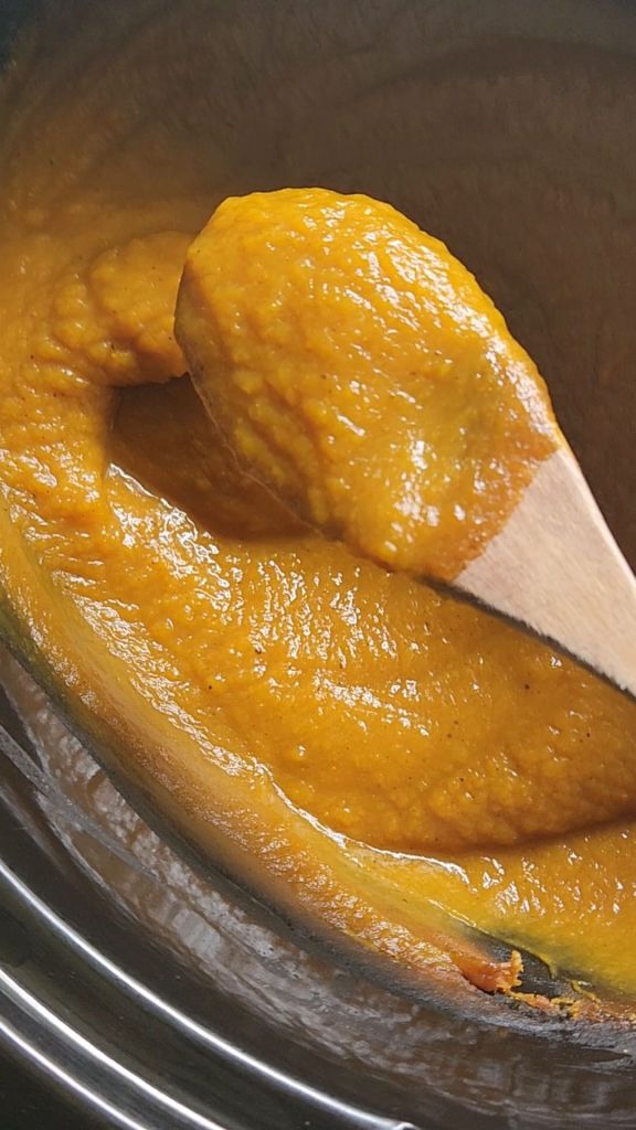 Easy crock pot sugar free pumpkin butter recipe keto.
