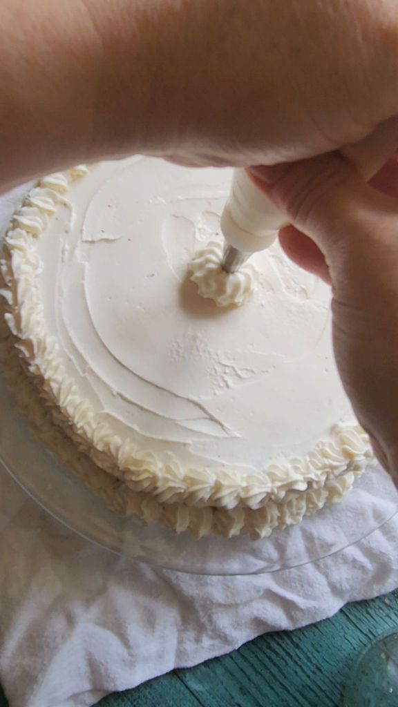 Piping easy dairy-free low carb buttercream frosting recipe.