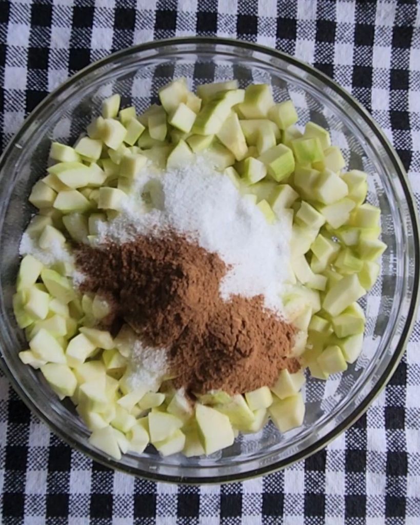 Easy keto apple pie filling recipe , gluten free being made.
