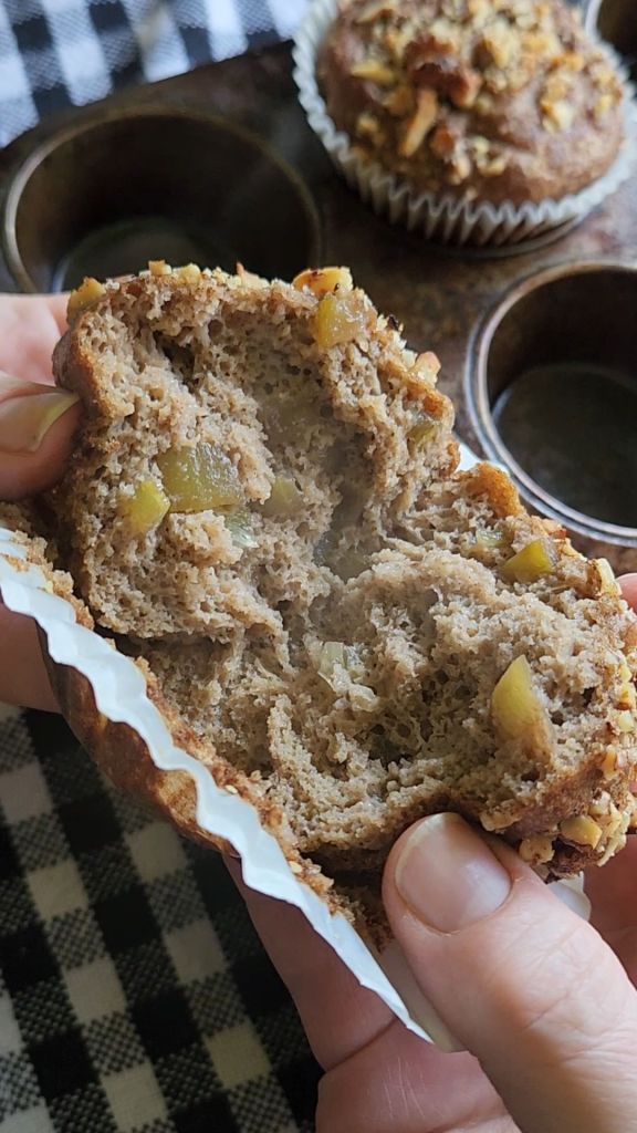 Gluten free walnut muffins with keto apple pie filling