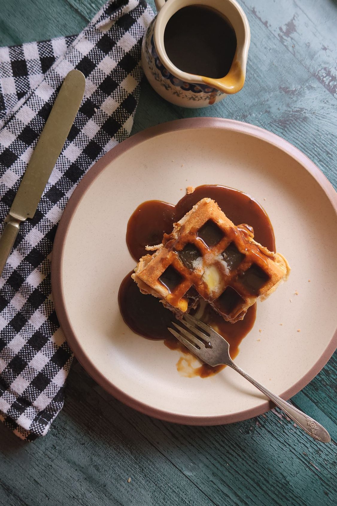 Easy gluten free low carb breakfast chaffle waffles.