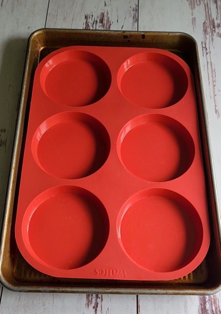 4 inch bun pan for The best ever gluten free soft hamburger buns.