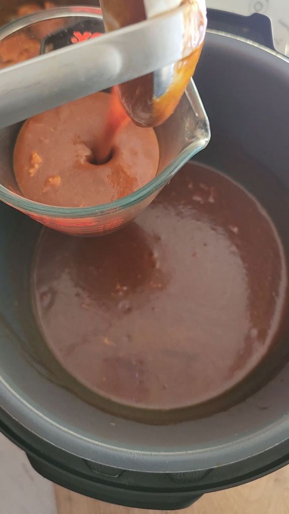 Easy instapot gluten free mexican casserole recipe.