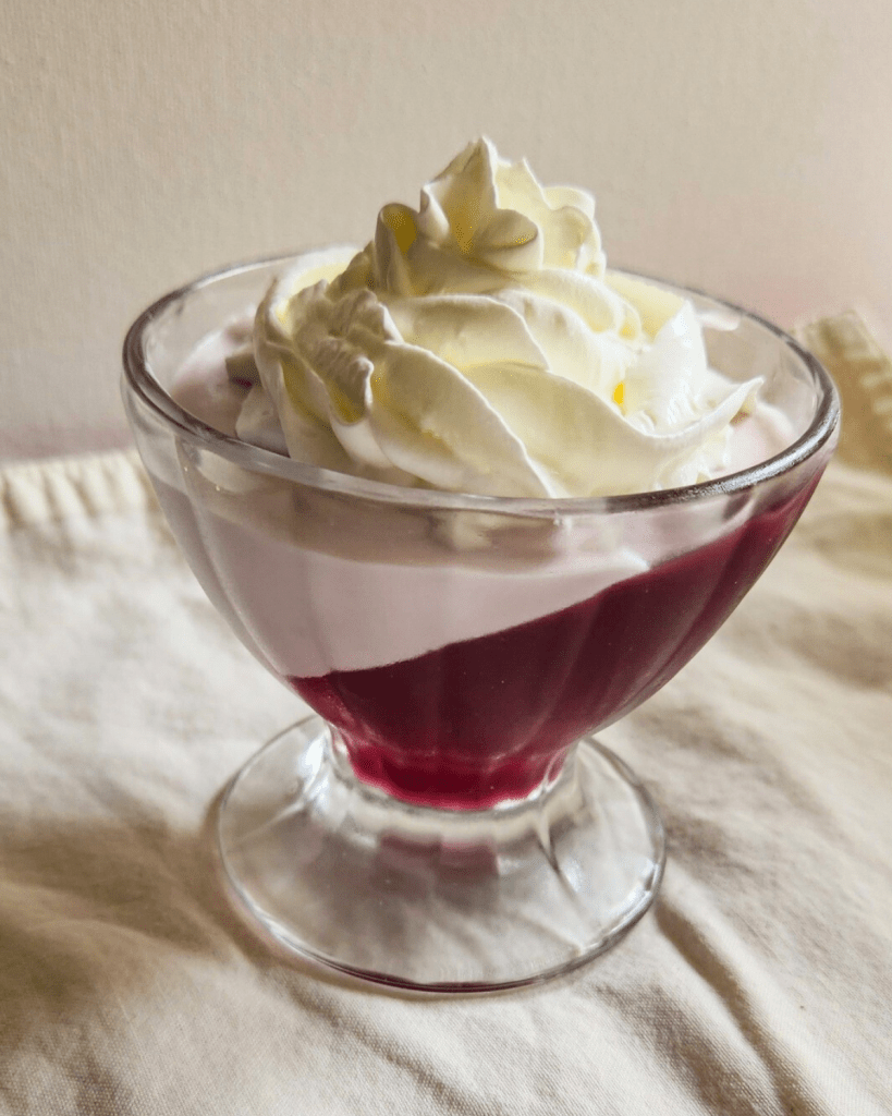 easy keto jello creamsicle parfait dessert recipe.