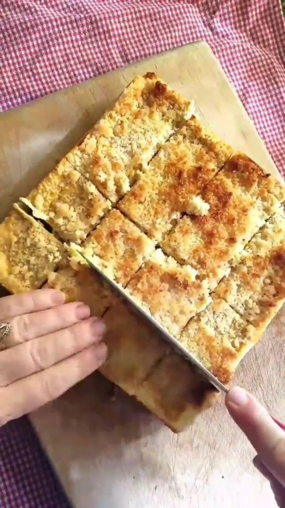 Easy gluten free low carb pumpkin cheesecake bars.