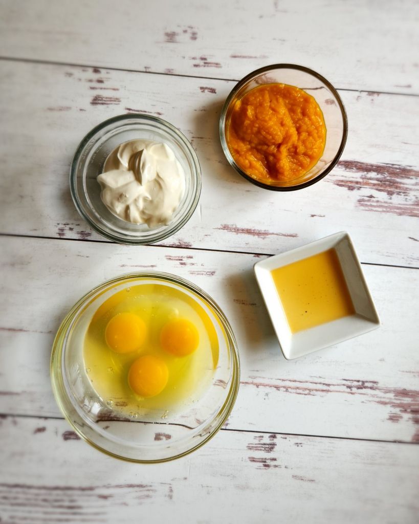 Wet ingredients for Gluten free low carb pumpkin pecan crunch coffee cake.