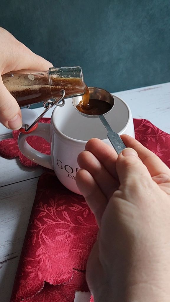 Low carb copycat starbucks brown sugar syrup recipe.