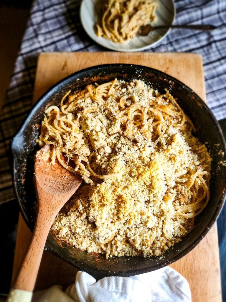 The best gluten free baked skillet casserole recipe.