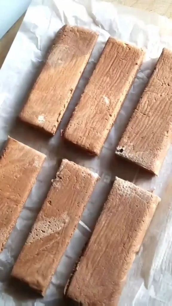 easy keto 3 musketeers nougat being cut 